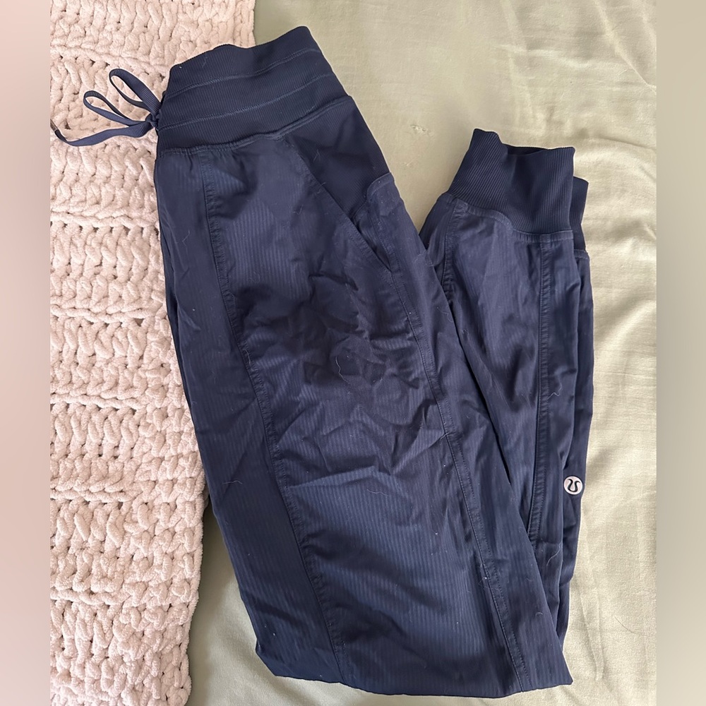 lulu lemon joggers